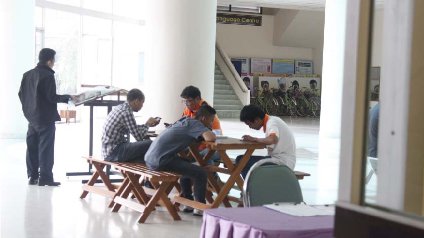 พักรับประทางอาหารว่างช่วงเช้า พักรับประทางอาหารว่างช่วงเช้า
