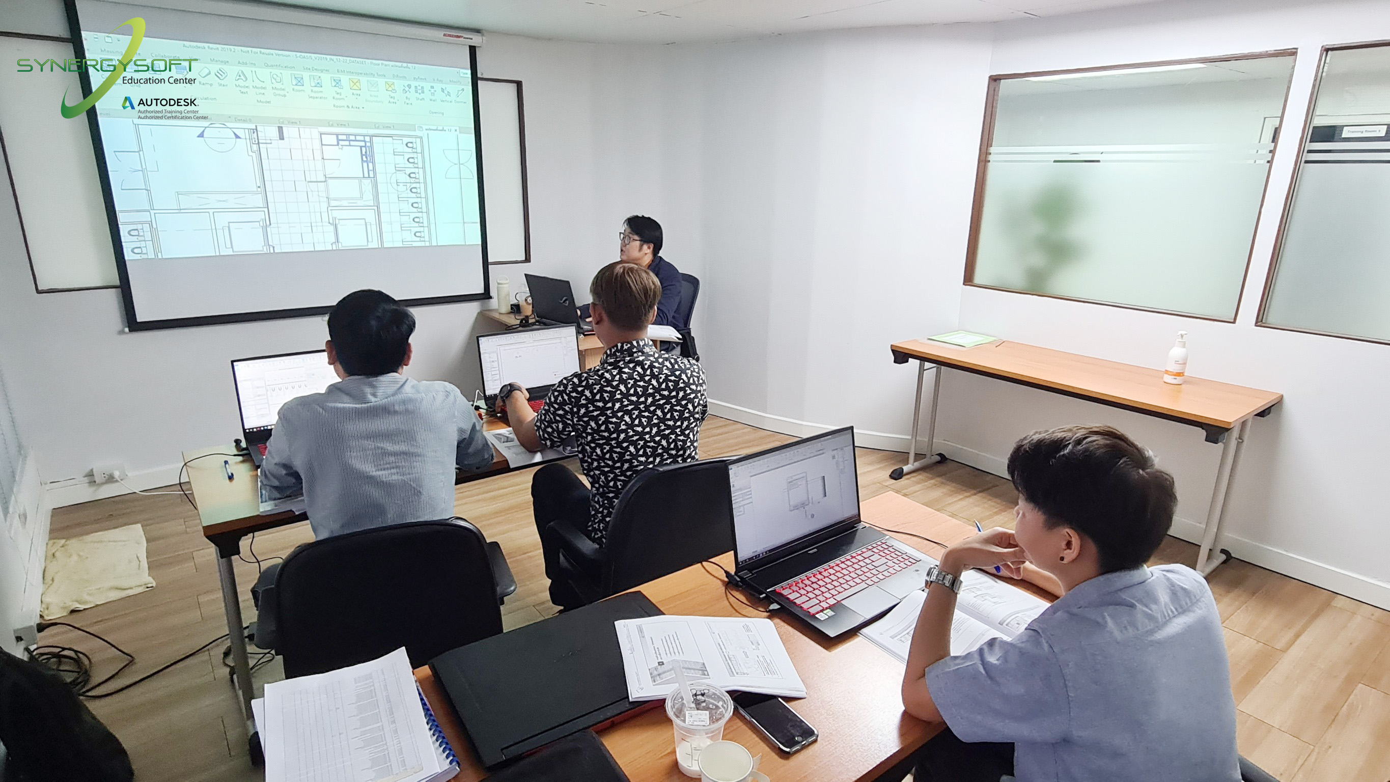 Synergysoft Education Autodesk Revit for Interior Design in Large Building Project Synergysoft Education Autodesk Revit for Interior Design in Large Building Project