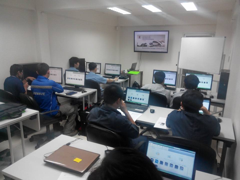 ภาพผู้เข้าร่วมเรียนคอร์ส INV-01 ภาพผู้เข้าร่วมเรียนคอร์ส INV-01